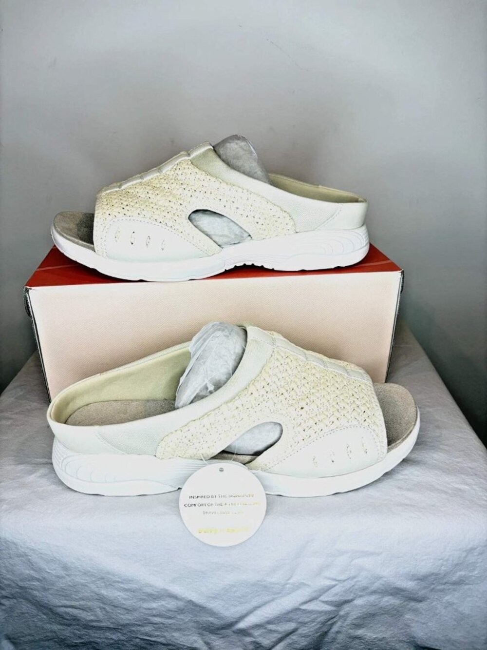NEW EASY SPIRIT 10W Traciee22 Ivory Woven Clog Open Toe Sandal Comfort